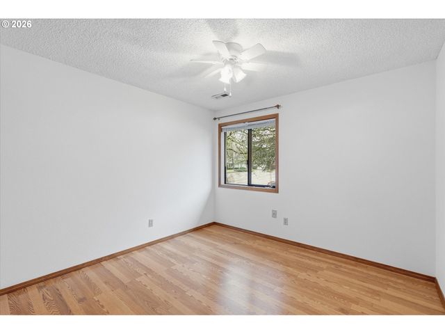 9704 Ne 32ND Ave, Vancouver, WA 98665