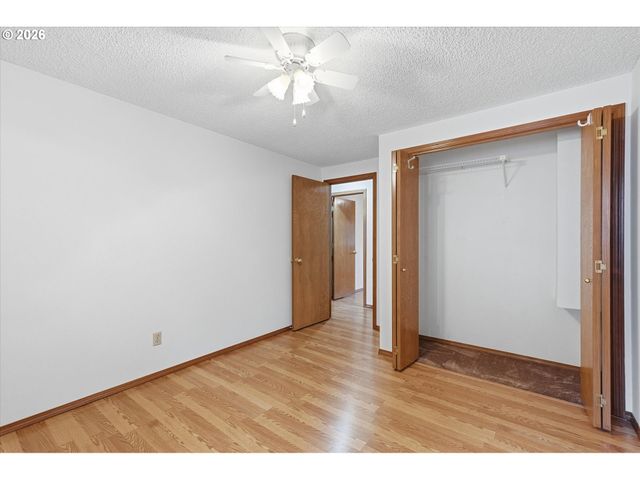 9704 Ne 32ND Ave, Vancouver, WA 98665