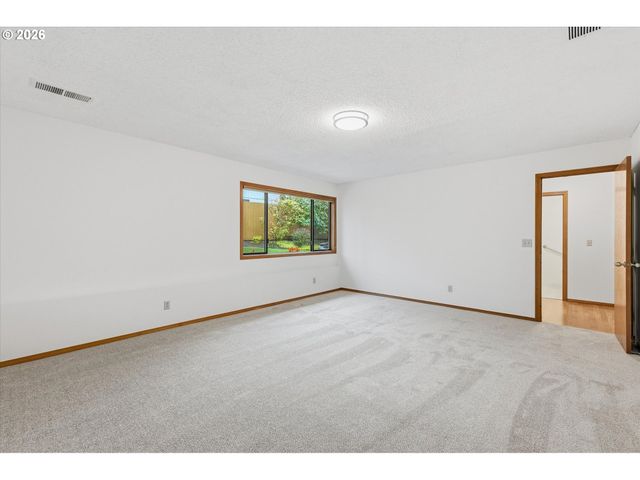 9704 Ne 32ND Ave, Vancouver, WA 98665