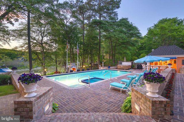 5456 NITHSDALE DR, Salisbury, MD 21801