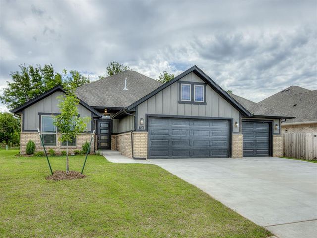 7516 Three Woods Lane, Yukon, OK 73099