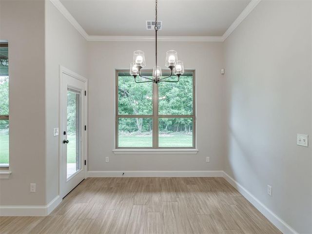 7516 Three Woods Lane, Yukon, OK 73099