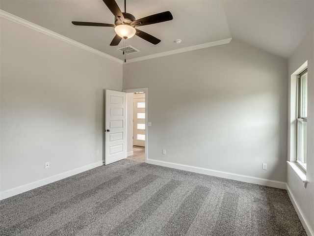 7516 Three Woods Lane, Yukon, OK 73099