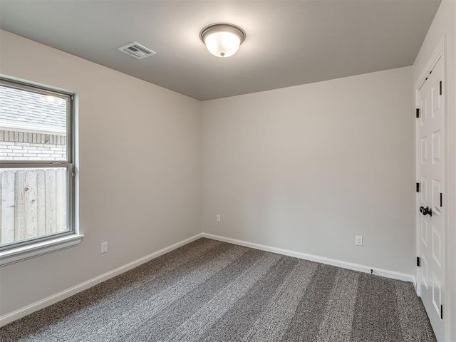 7516 Three Woods Lane, Yukon, OK 73099