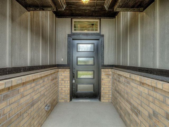 7516 Three Woods Lane, Yukon, OK 73099