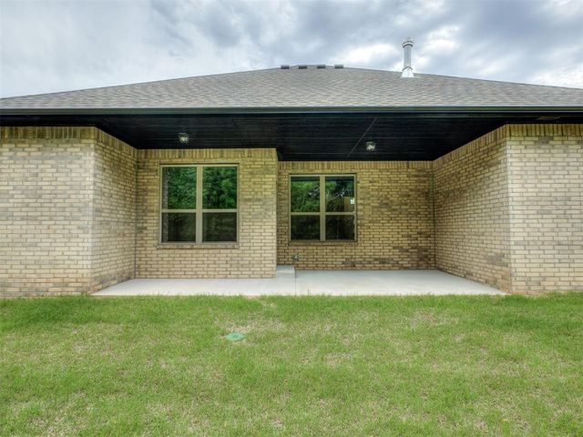 7516 Three Woods Lane, Yukon, OK 73099