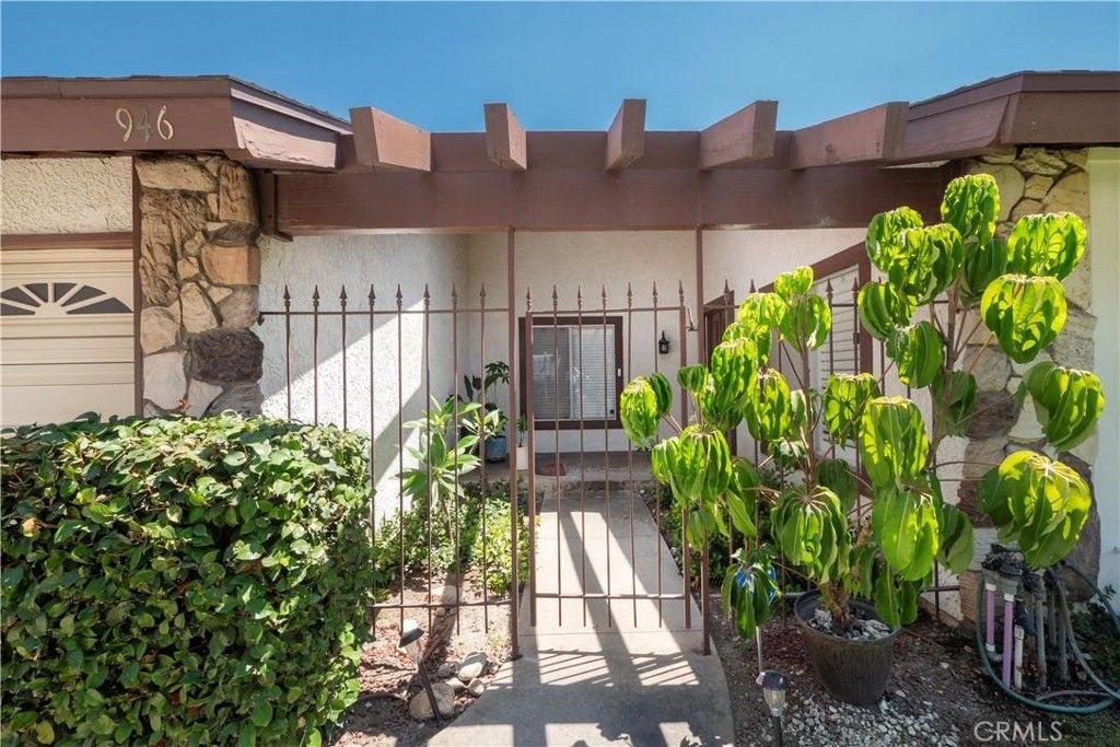 Image 7 of property listing at 946 Coronado, Upland, CA 91786