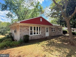 1238 KAUFFMAN RD, Pottstown, PA 19464