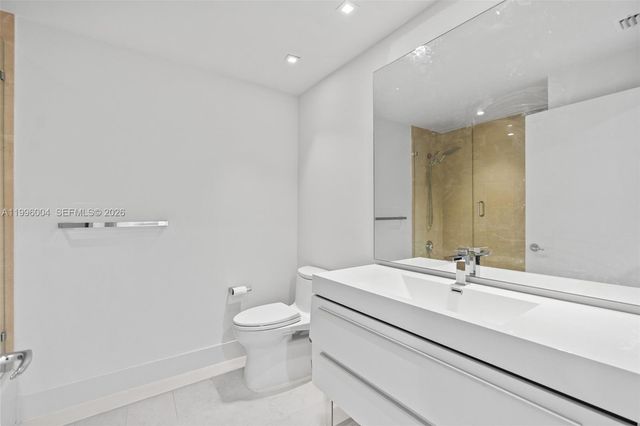 21150 Point Pl 701, Aventura, FL 33180
