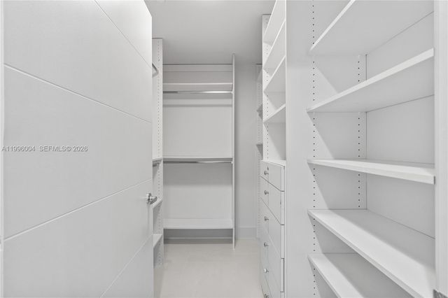 21150 Point Pl 701, Aventura, FL 33180