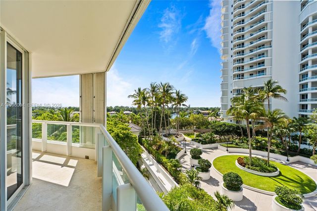 21150 Point Pl 701, Aventura, FL 33180
