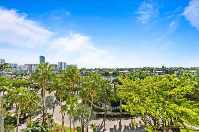 21150 Point Pl 701, Aventura, FL 33180