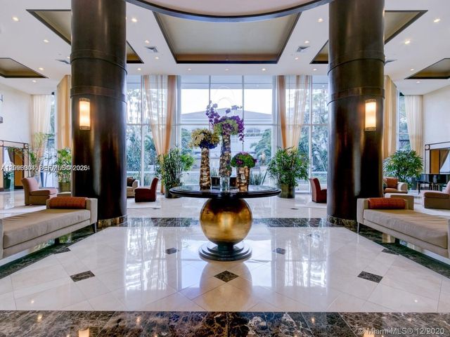 21150 Point Pl 701, Aventura, FL 33180
