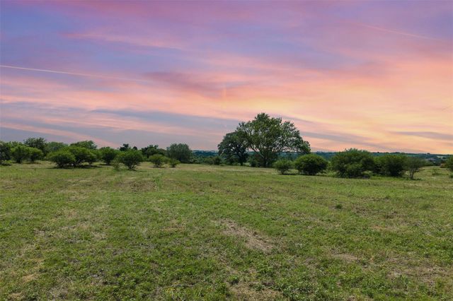13041 Seydler Road, Weimar, TX 78962