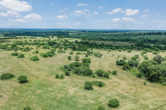 13041 Seydler Road, Weimar, TX 78962