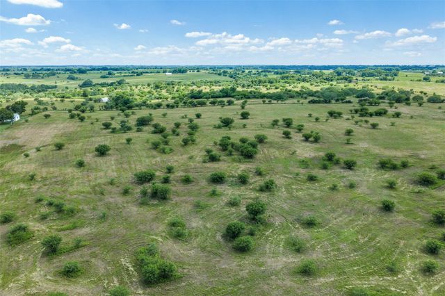 13041 Seydler Road, Weimar, TX 78962