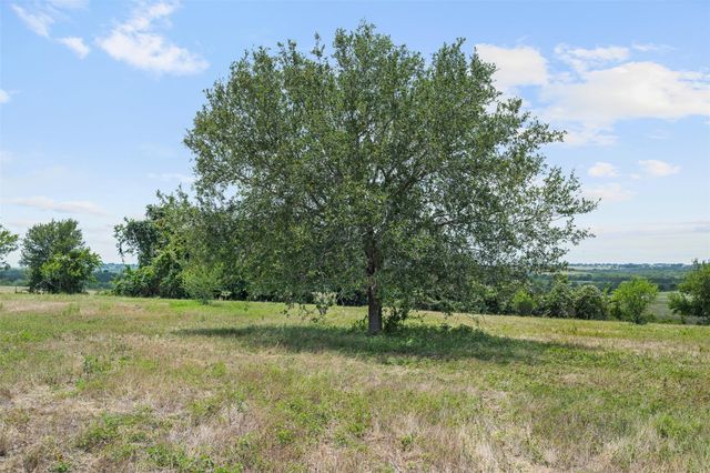 13041 Seydler Road, Weimar, TX 78962