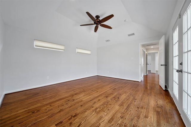 6318 Woodbrook Lane, Houston, TX 77008