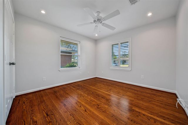 6318 Woodbrook Lane, Houston, TX 77008