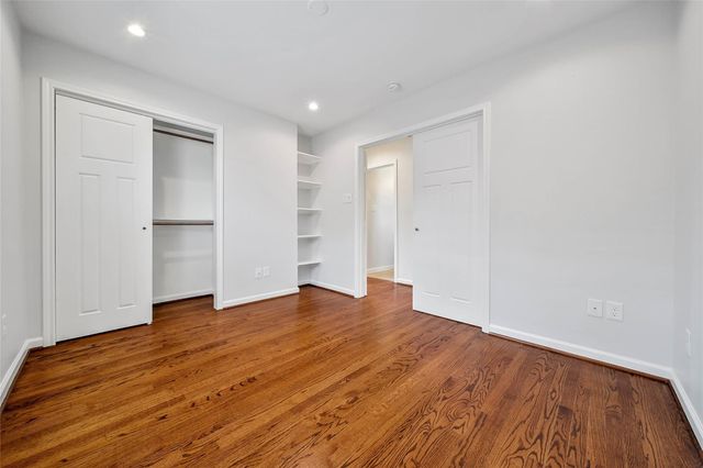 6318 Woodbrook Lane, Houston, TX 77008
