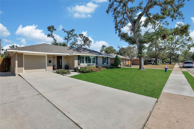 6318 Woodbrook Lane, Houston, TX 77008