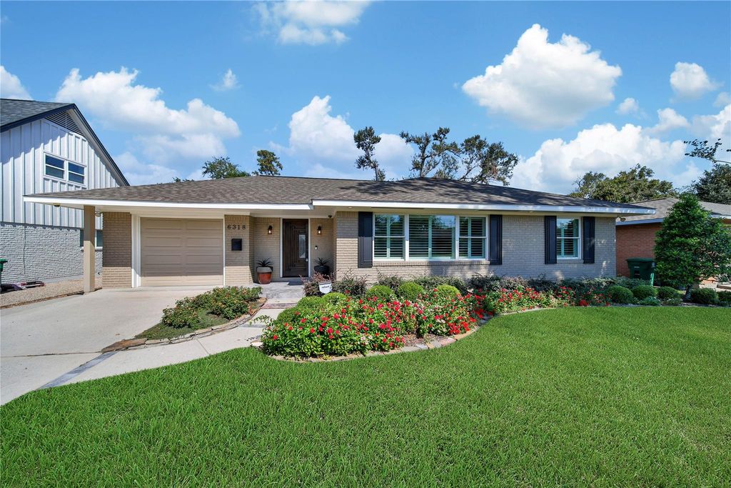 6318 Woodbrook Lane, Houston, TX 77008