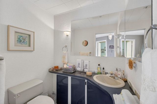 752 Lagoon Drive, North Palm Beach, FL 33408