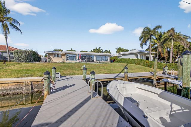 752 Lagoon Drive, North Palm Beach, FL 33408