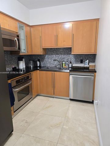 6365 Collins Ave 2710, Miami Beach, FL 33141