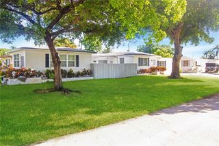 1625 Cleveland Street, Hollywood, FL 33020