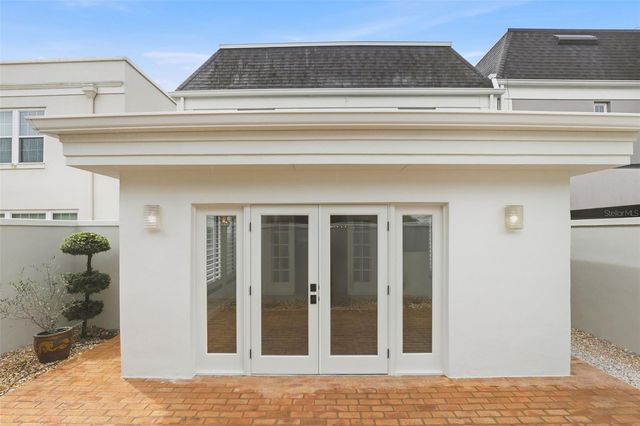 2009 COUNTRYSIDE CIRCLE S, Orlando, FL 32804