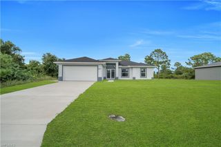 859 Chicago ST, Lehigh Acres, FL 33974