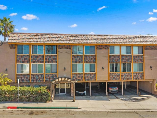 1205 Colusa 5, San Diego, CA 92110
