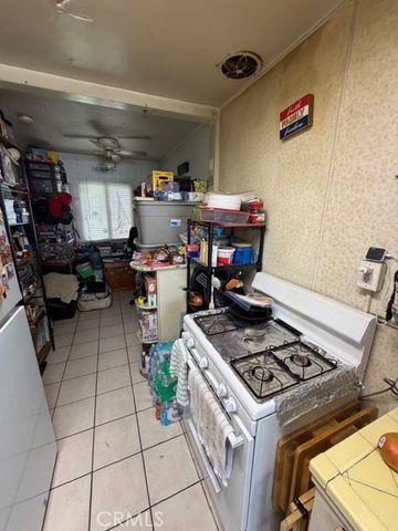 932 N Harbor, Anaheim, CA 92805