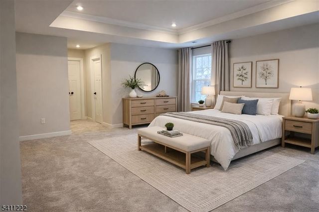 16 Glacier Way, Union Twp., NJ 08867