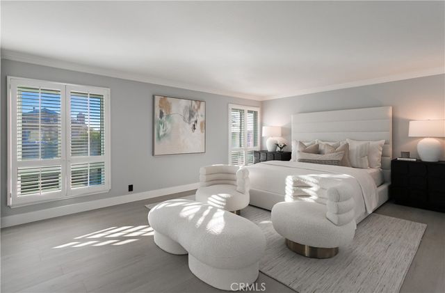 9882 Kings Canyon, Huntington Beach, CA 92646