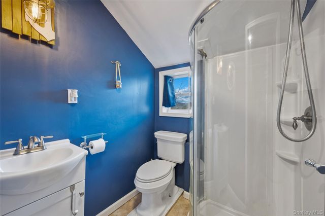 32 Shawnee Road, Putnam Valley, NY 10579