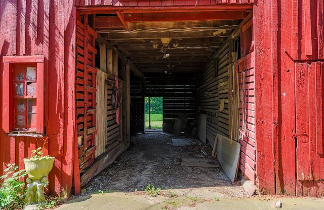 5605 W 88 HWY, Halls, TN 38040