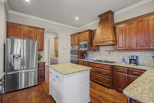 2744 Allendale Drive, Frisco, TX 75034