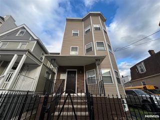 42 Maple Avenue 2, Irvington, NJ 07111