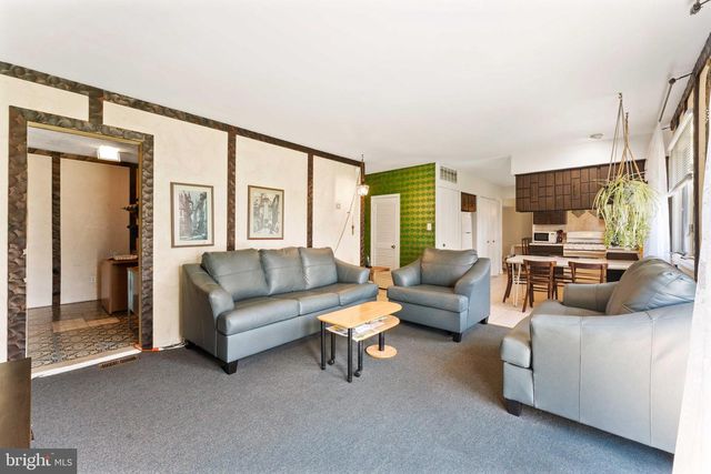 1858 GREYMONT ST, Philadelphia, PA 19116