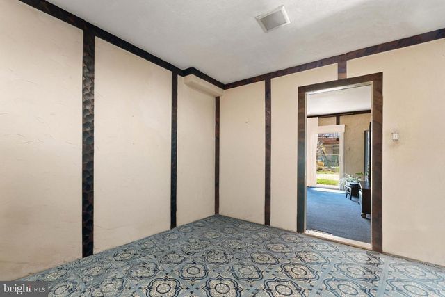 1858 GREYMONT ST, Philadelphia, PA 19116