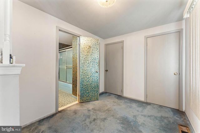 1858 GREYMONT ST, Philadelphia, PA 19116