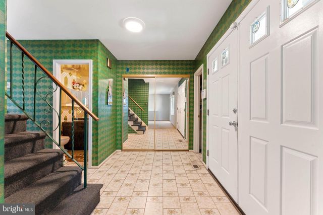 1858 GREYMONT ST, Philadelphia, PA 19116