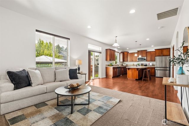 14321 SE 278th Street, Kent, WA 98042