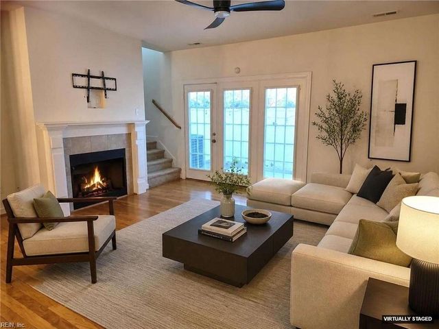 450 Abelia WAY, Chesapeake, VA 23322