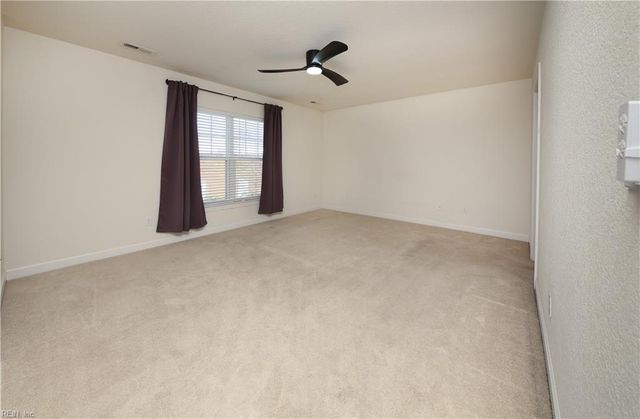 450 Abelia WAY, Chesapeake, VA 23322