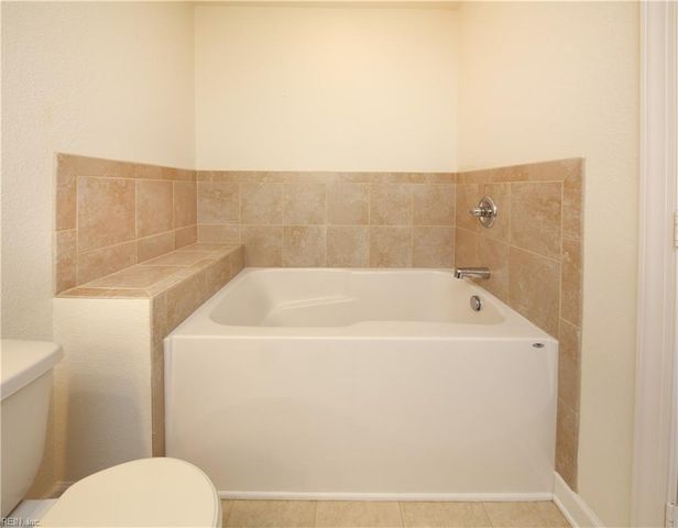 450 Abelia WAY, Chesapeake, VA 23322