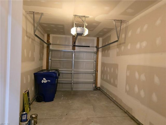 450 Abelia WAY, Chesapeake, VA 23322