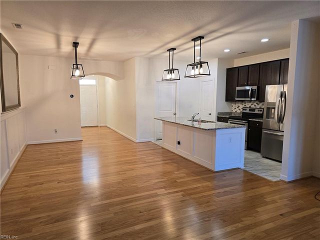 450 Abelia WAY, Chesapeake, VA 23322